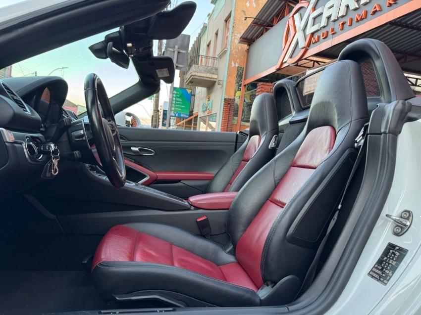 PORSCHE 718 - Foto