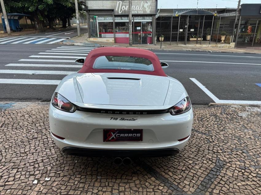 PORSCHE 718 - Foto