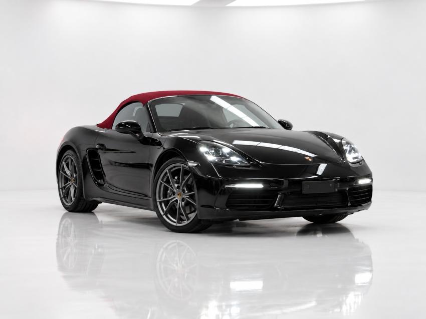 PORSCHE 718 - Foto