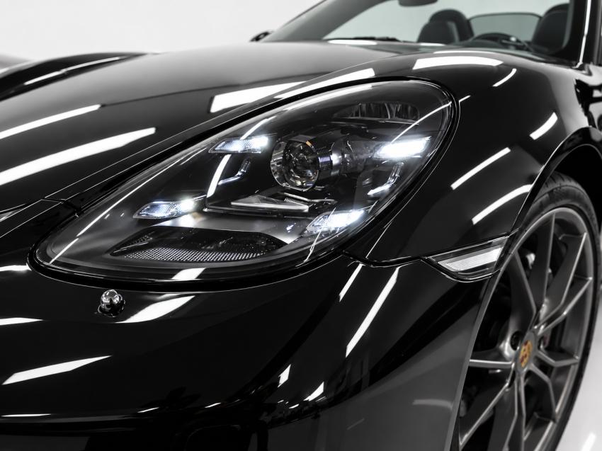 PORSCHE 718 - Foto