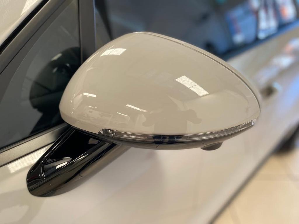 PORSCHE Macan - Foto