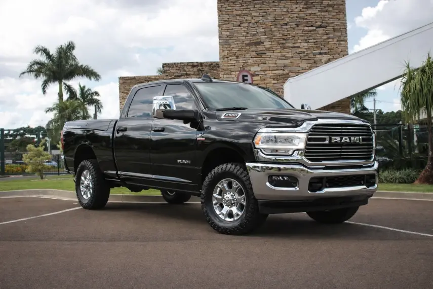 RAM 2500 - Foto