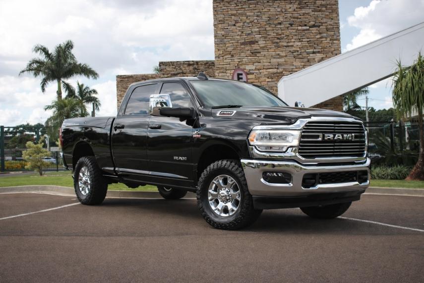 RAM 2500 - Foto