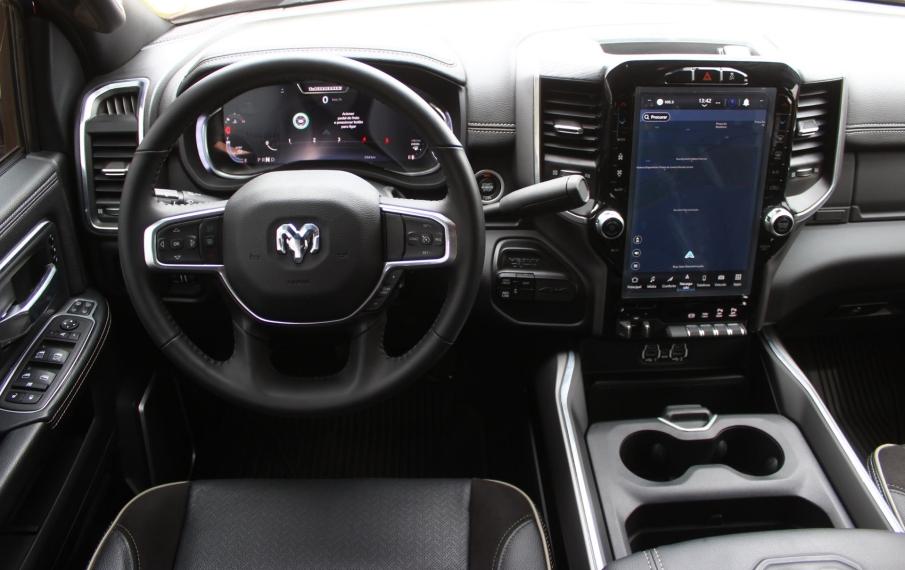 RAM 2500 - Foto