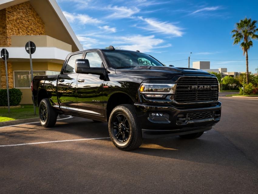 RAM 2500 - Foto
