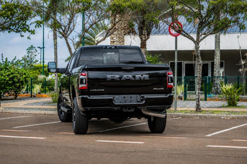 RAM 2500 - Foto