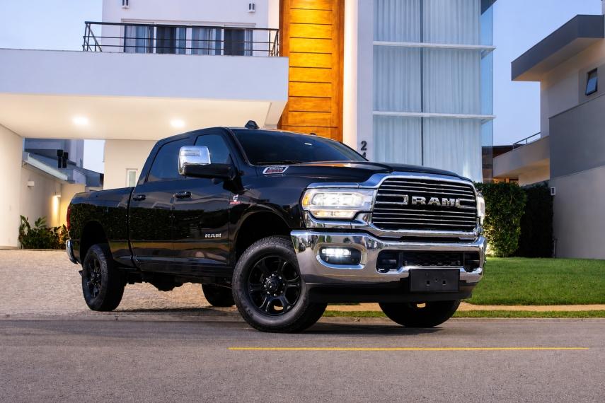 RAM 2500 - Foto