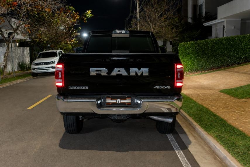 RAM 2500 - Foto