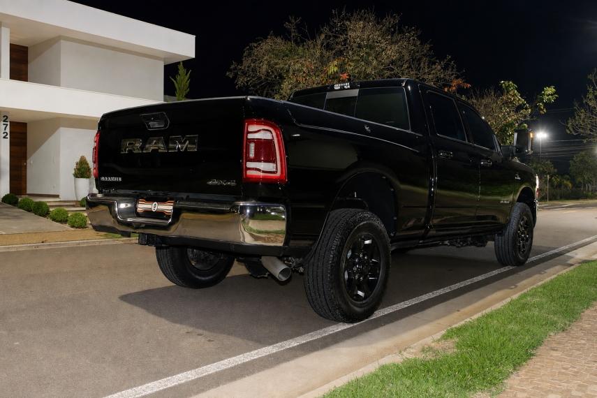 RAM 2500 - Foto