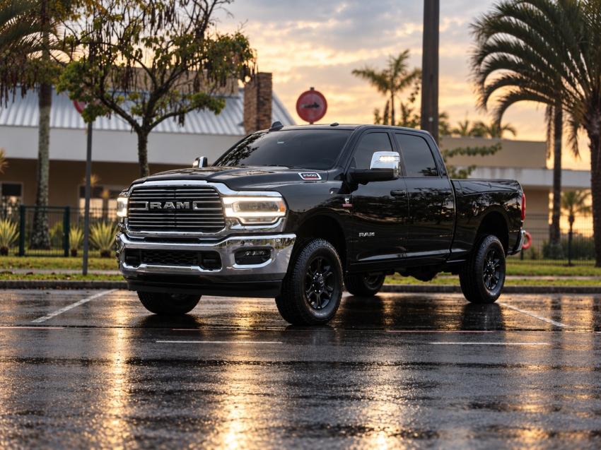 RAM 2500 - Foto