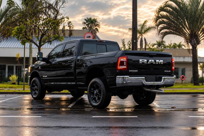 RAM 2500 - Foto