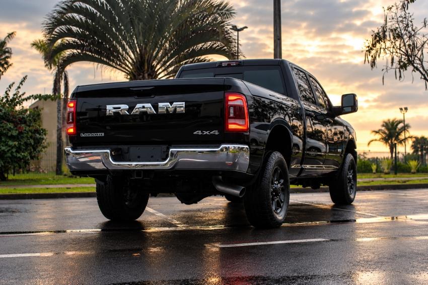 RAM 2500 - Foto