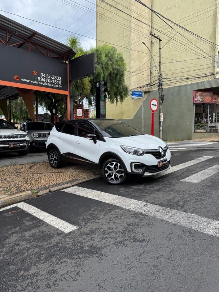 RENAULT Captur - Foto