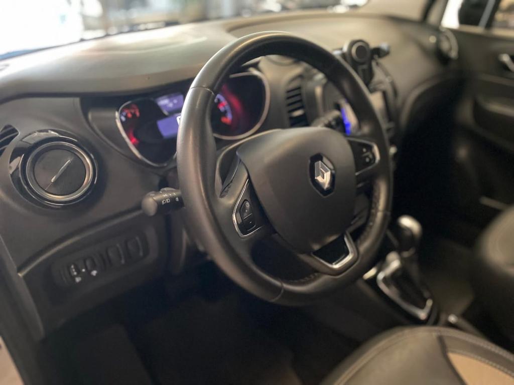 RENAULT Captur - Foto