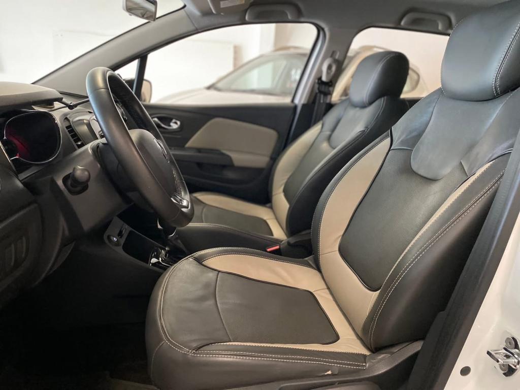 RENAULT Captur - Foto