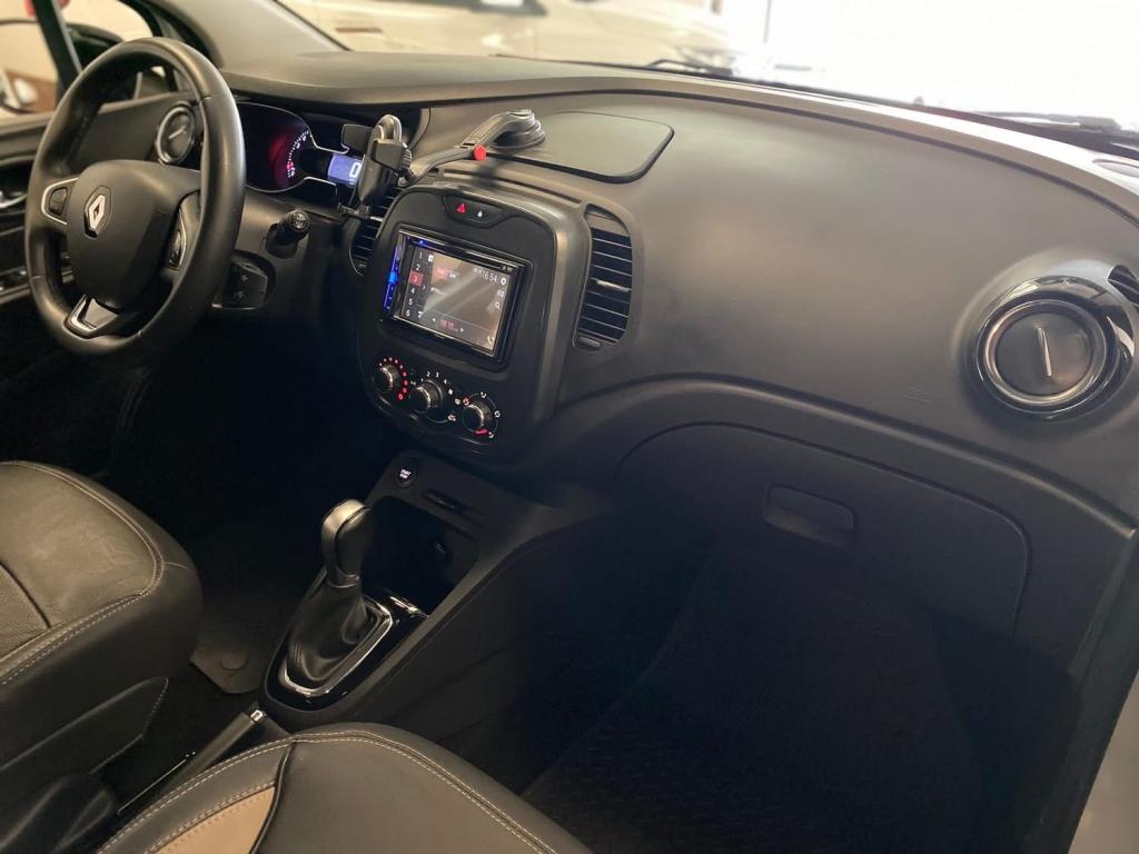 RENAULT Captur - Foto