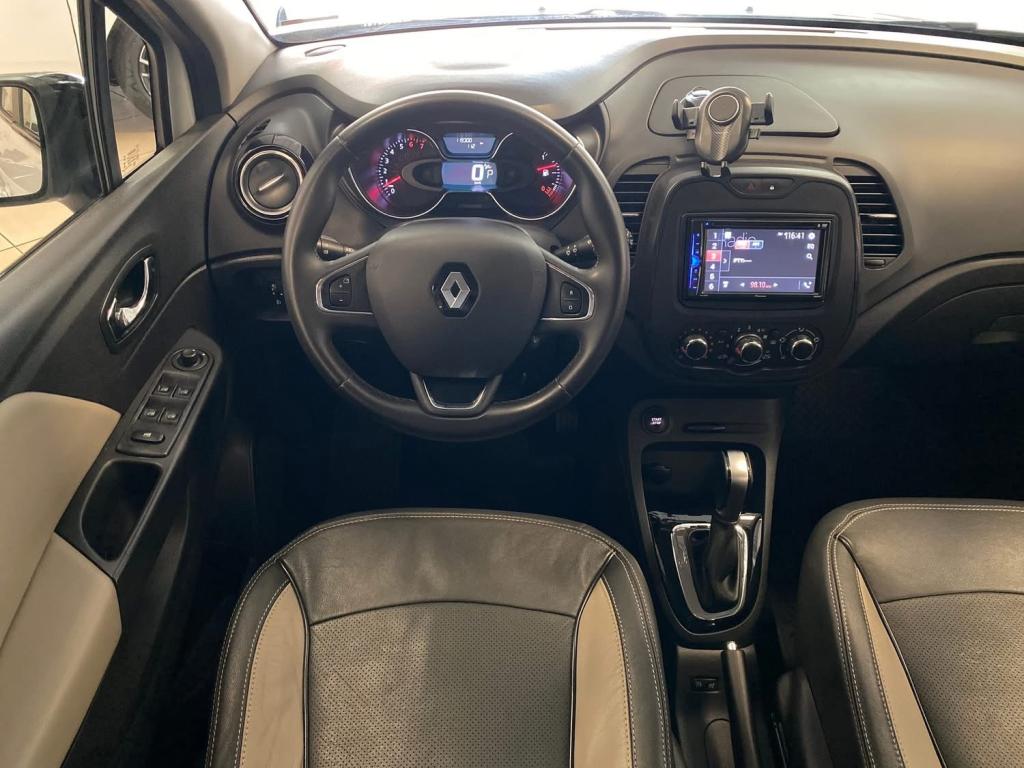 RENAULT Captur - Foto