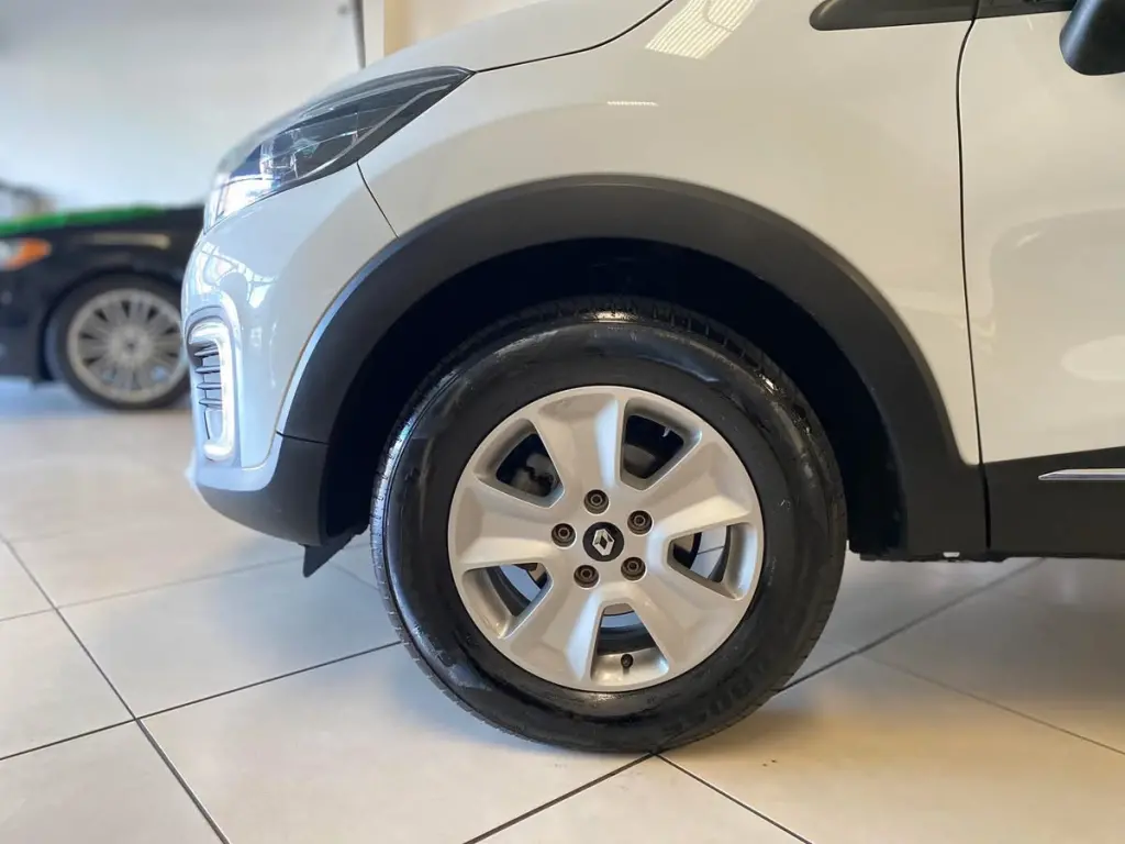 RENAULT Captur - Foto
