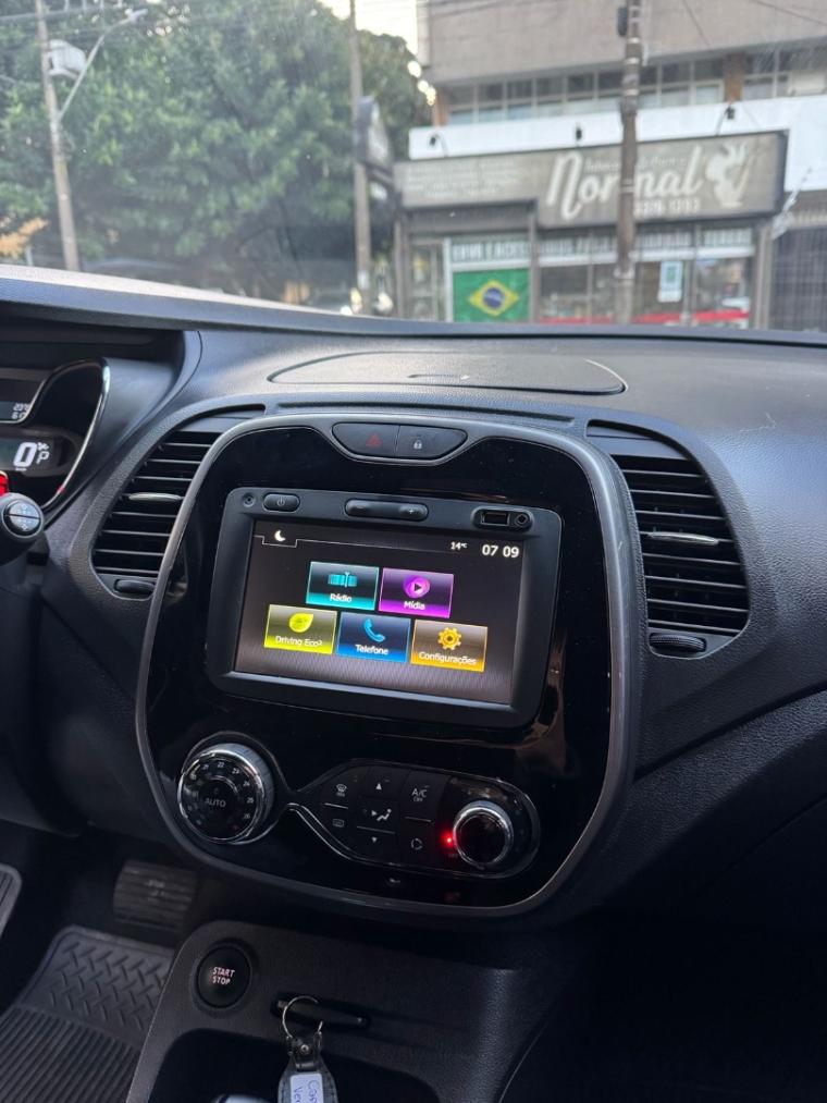 RENAULT Captur - Foto