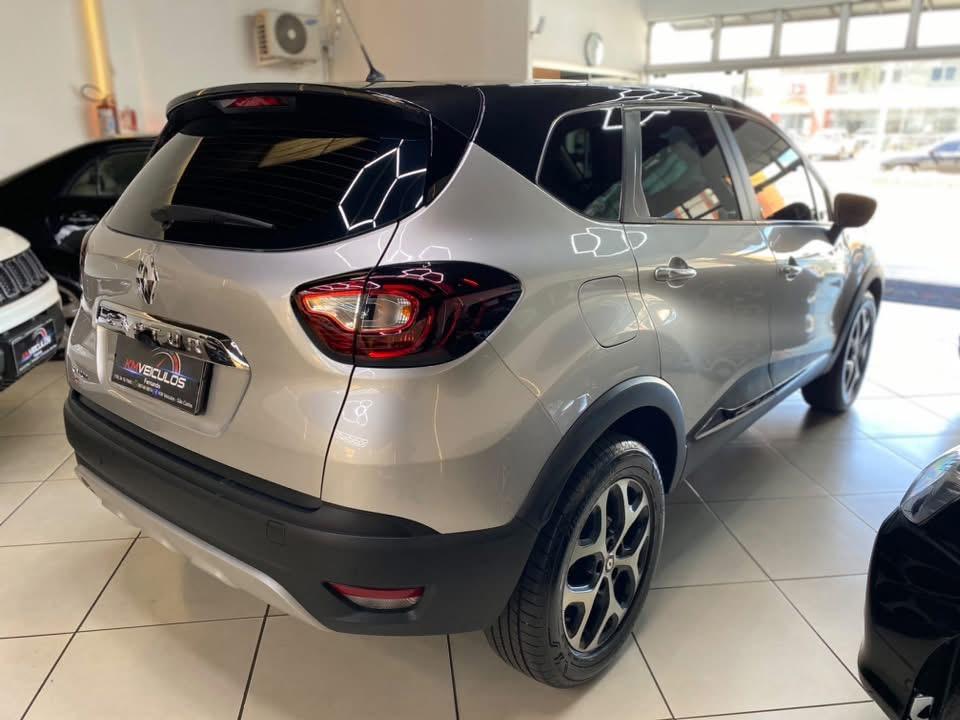 RENAULT Captur - Foto