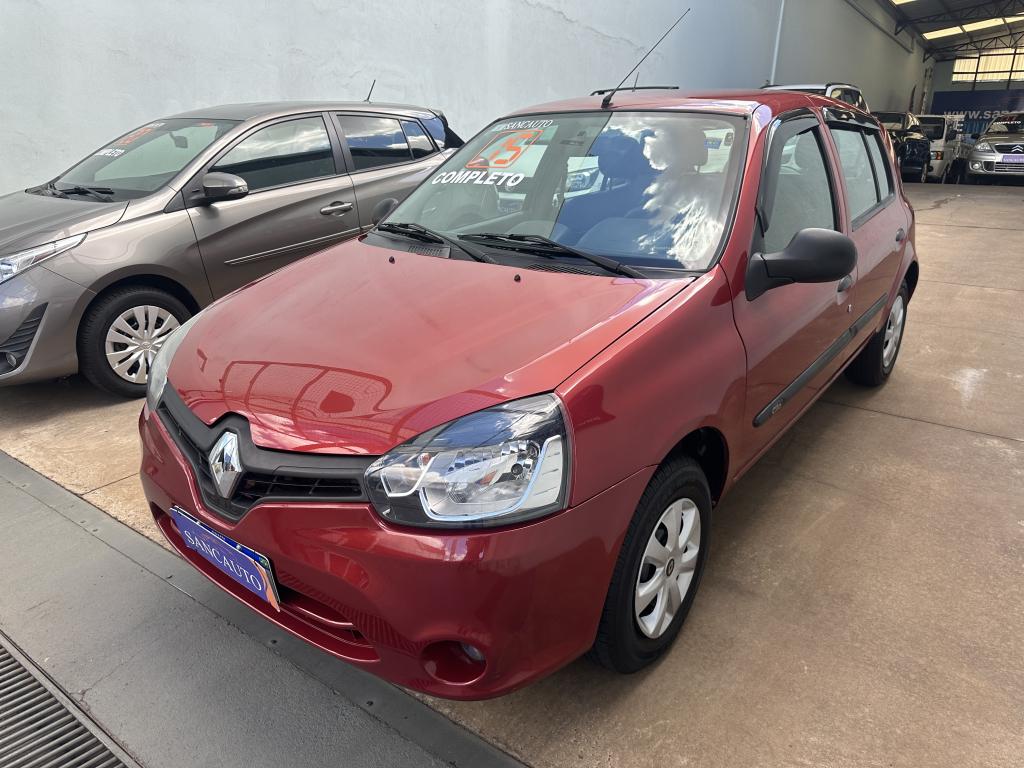 RENAULT Clio Hatch - Foto