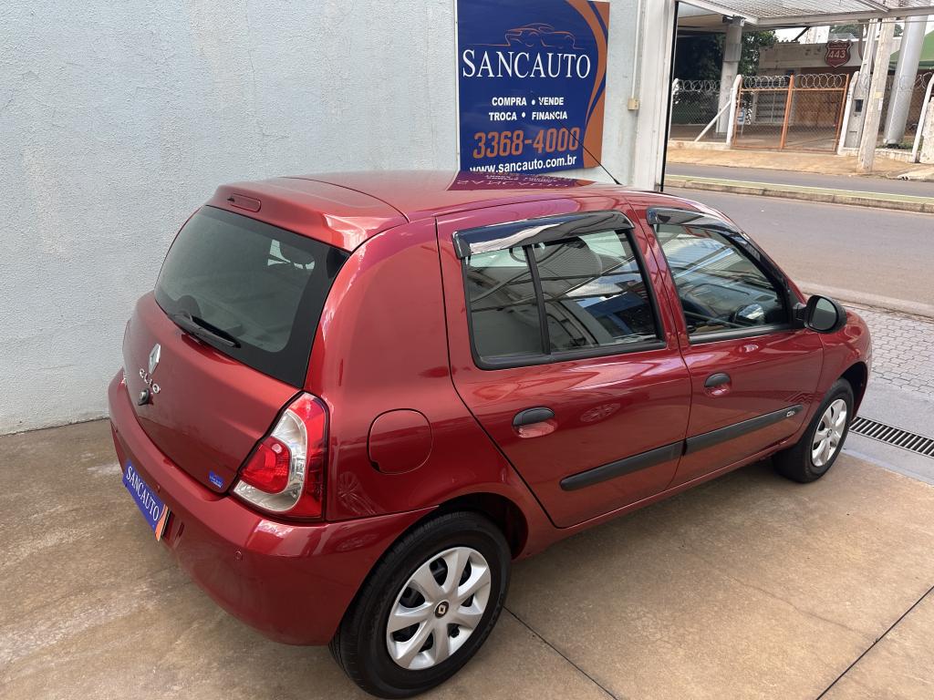 RENAULT Clio Hatch - Foto