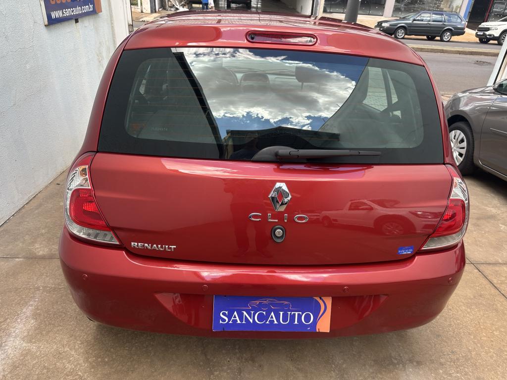 RENAULT Clio Hatch - Foto