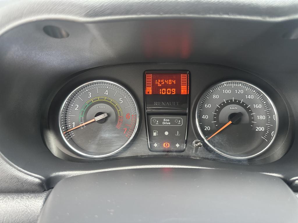 RENAULT Clio Hatch - Foto