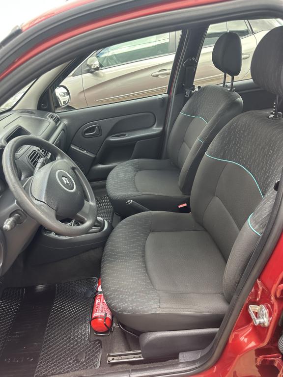 RENAULT Clio Hatch - Foto