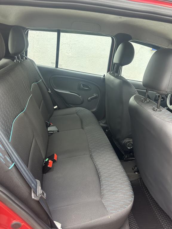 RENAULT Clio Hatch - Foto