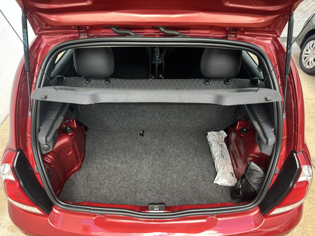 RENAULT Clio Hatch - Foto