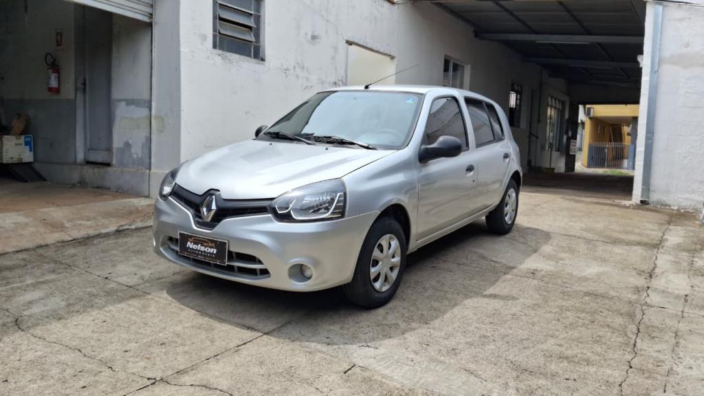 RENAULT Clio Hatch - Foto