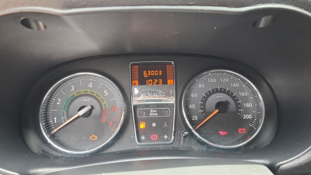 RENAULT Clio Hatch - Foto