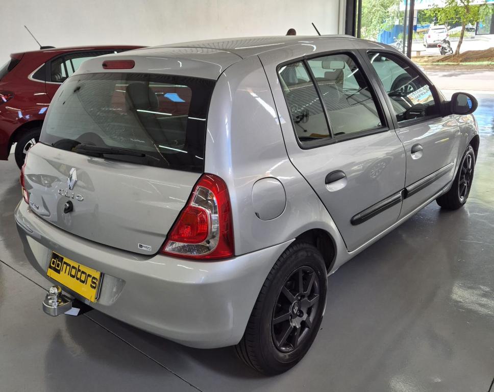 RENAULT Clio Hatch - Foto