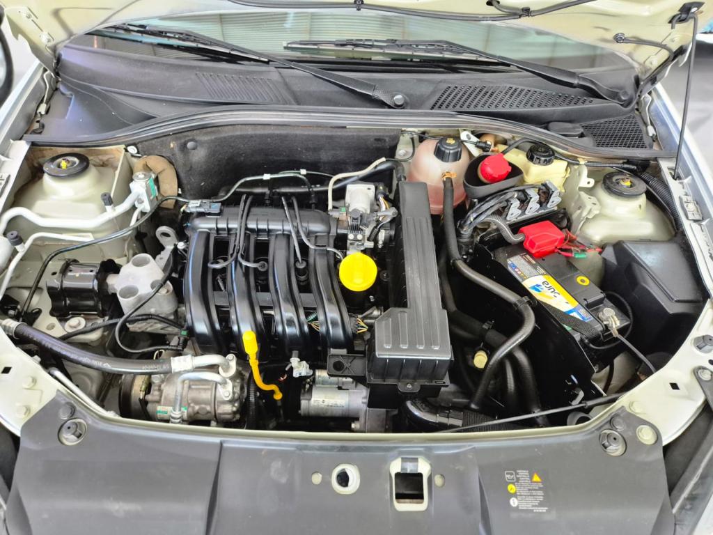 RENAULT Clio Hatch - Foto