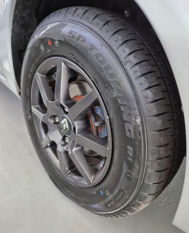 RENAULT Clio Hatch - Foto