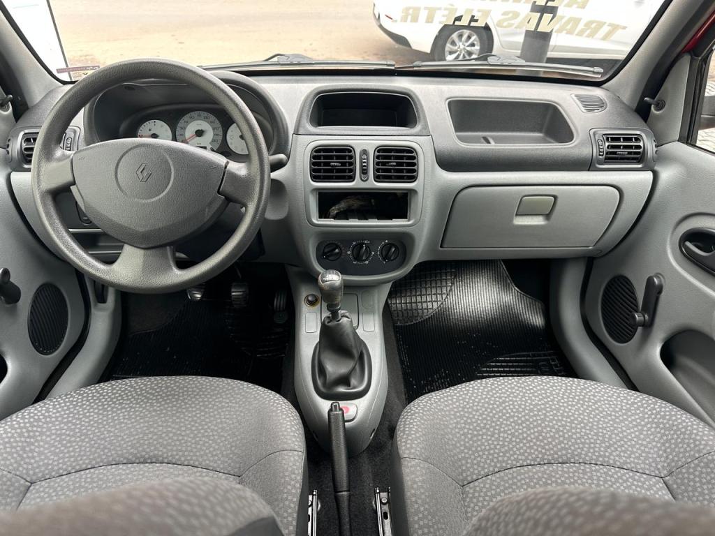 RENAULT Clio Hatch - Foto