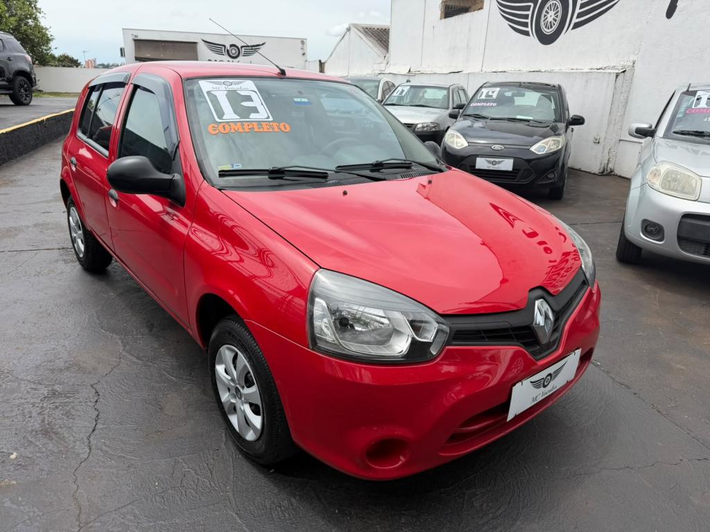 RENAULT Clio Hatch - Foto