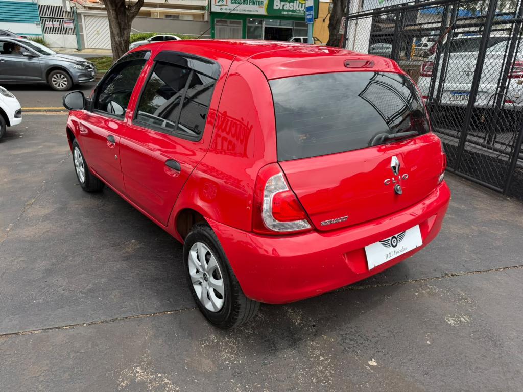 RENAULT Clio Hatch - Foto