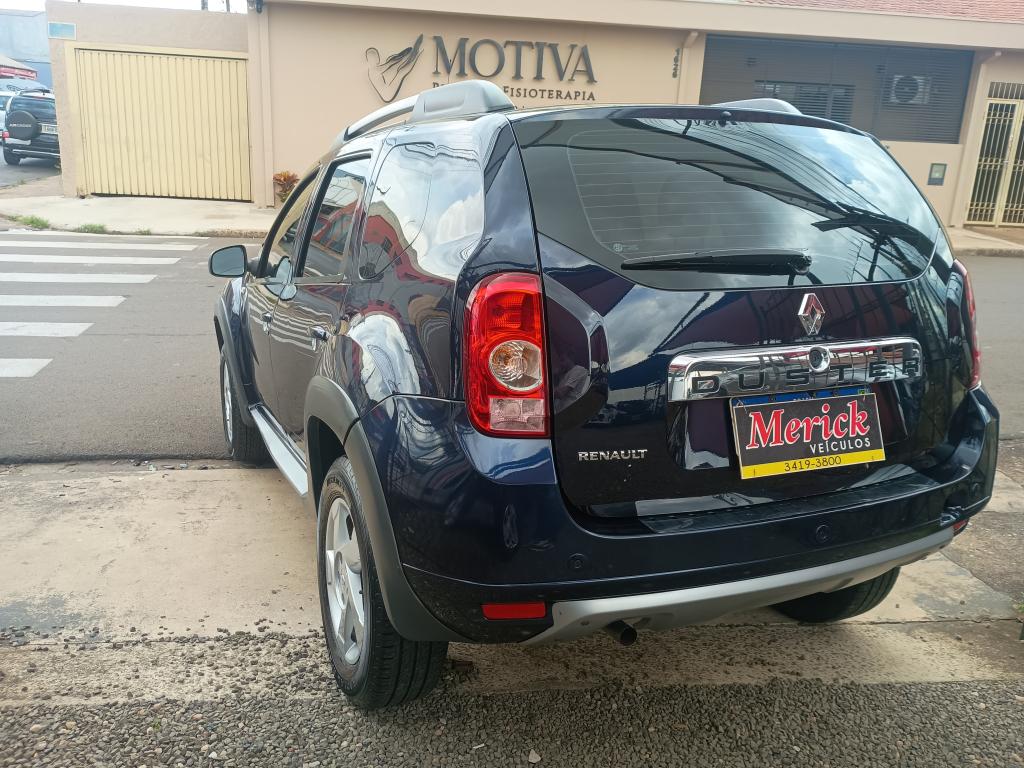 RENAULT Duster - Foto