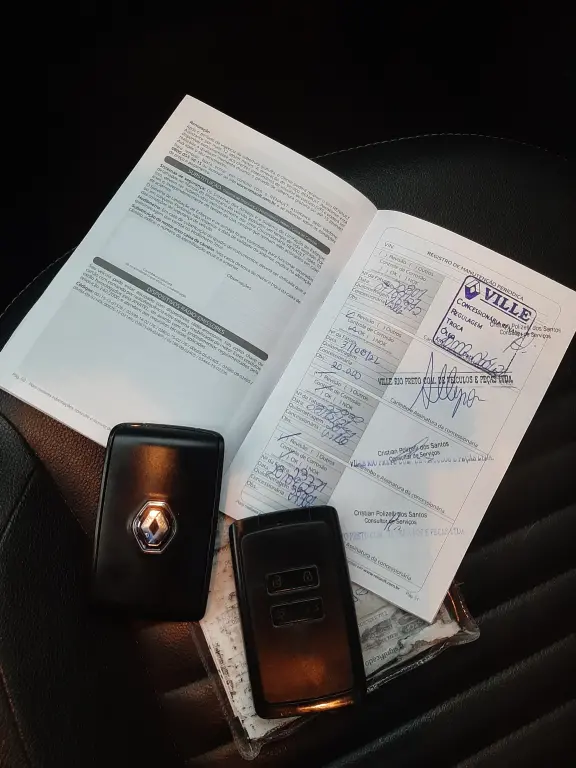 RENAULT Duster - Foto