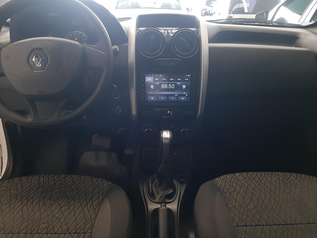 RENAULT Duster - Foto