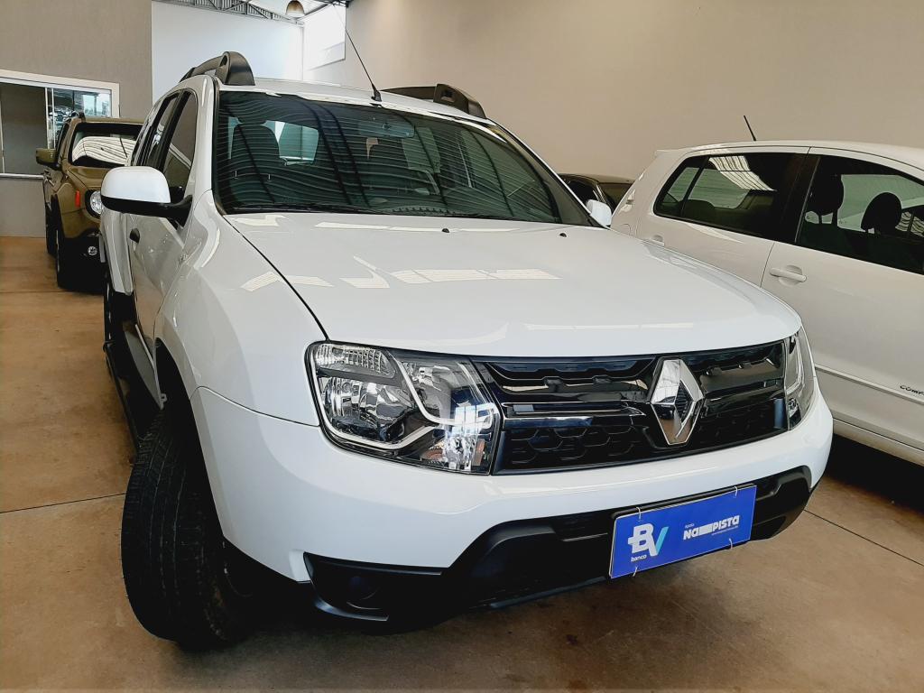 RENAULT Duster - Foto