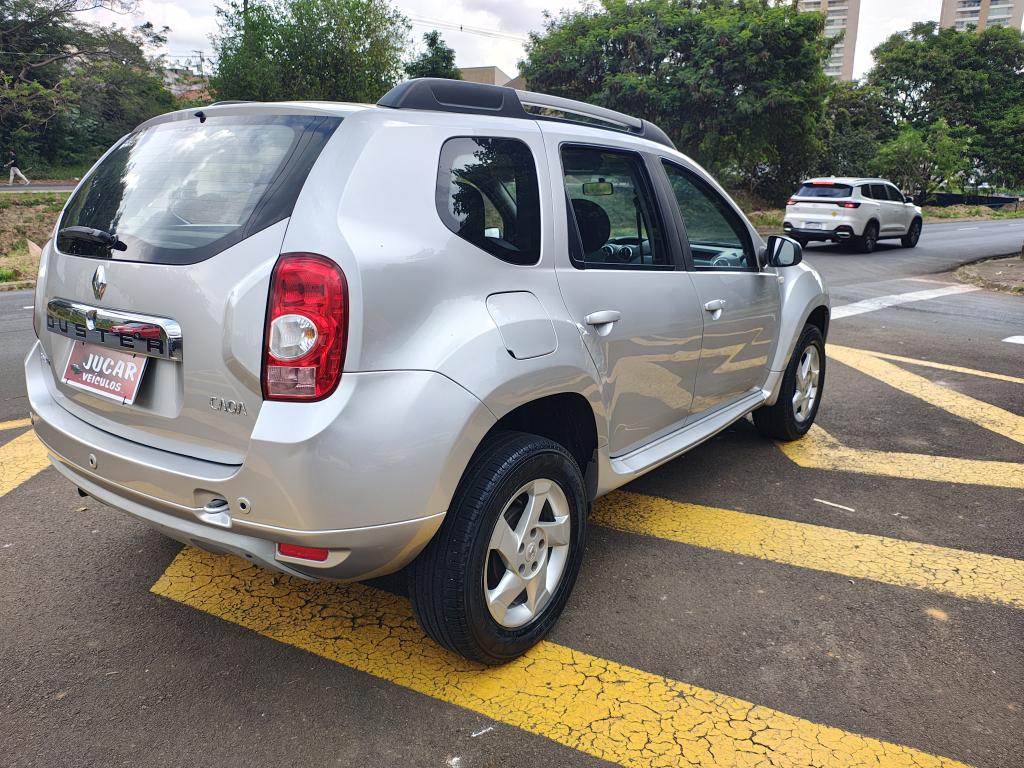 RENAULT Duster - Foto