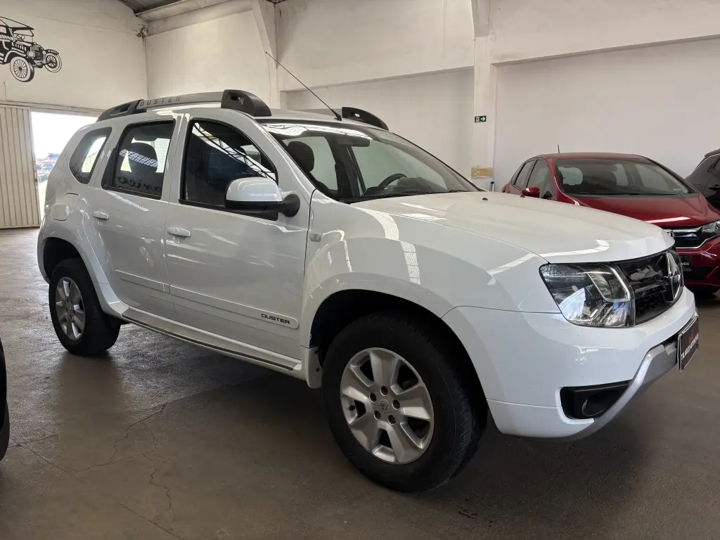 RENAULT Duster - Foto