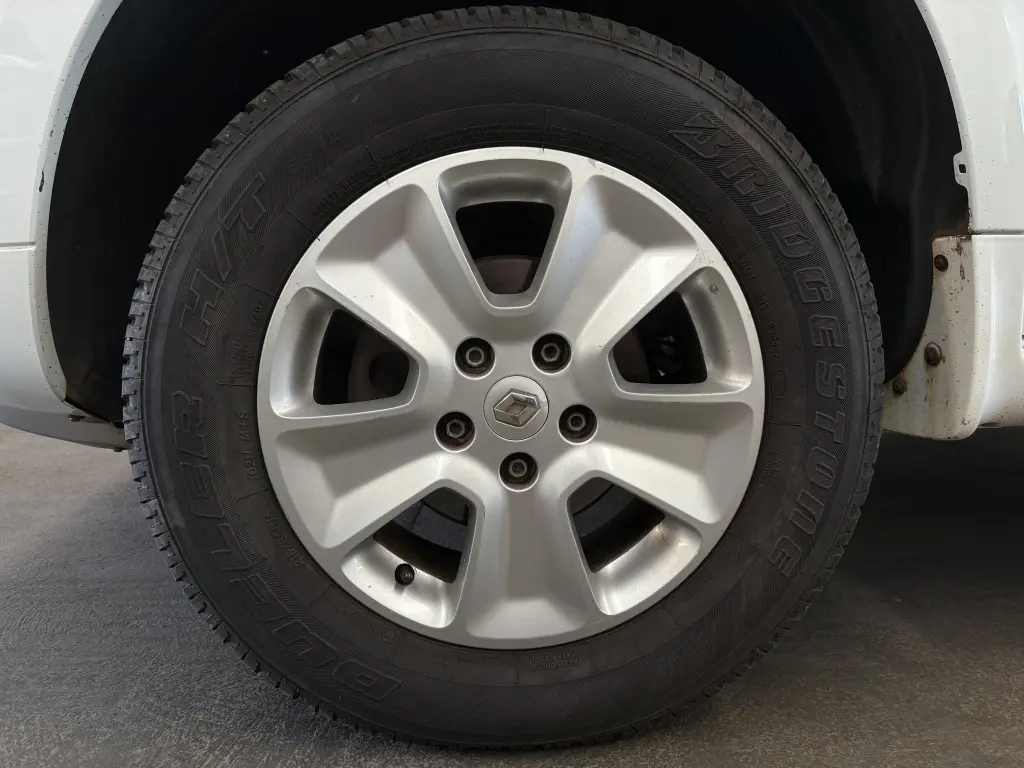 RENAULT Duster - Foto