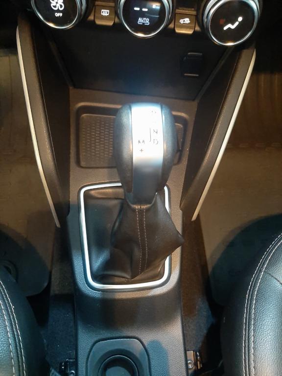 RENAULT Duster - Foto