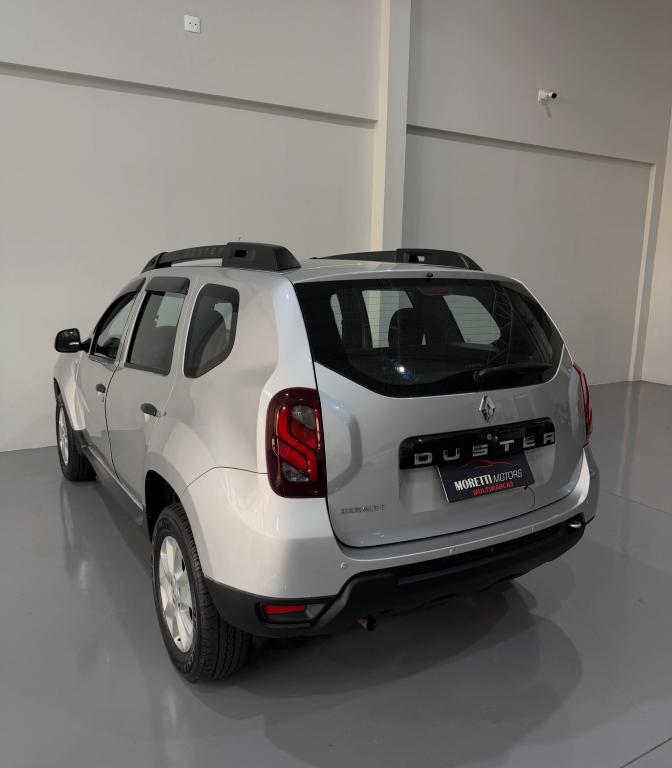 RENAULT Duster - Foto