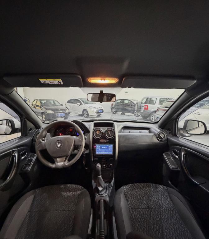 RENAULT Duster - Foto
