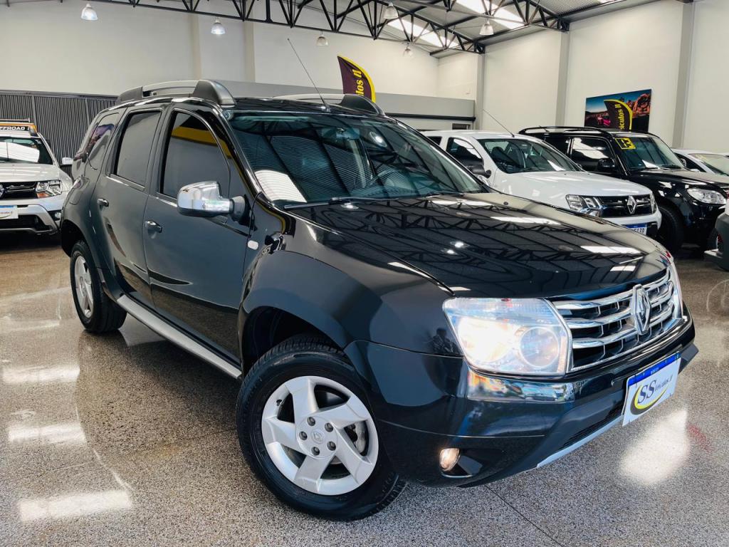 RENAULT Duster - Foto